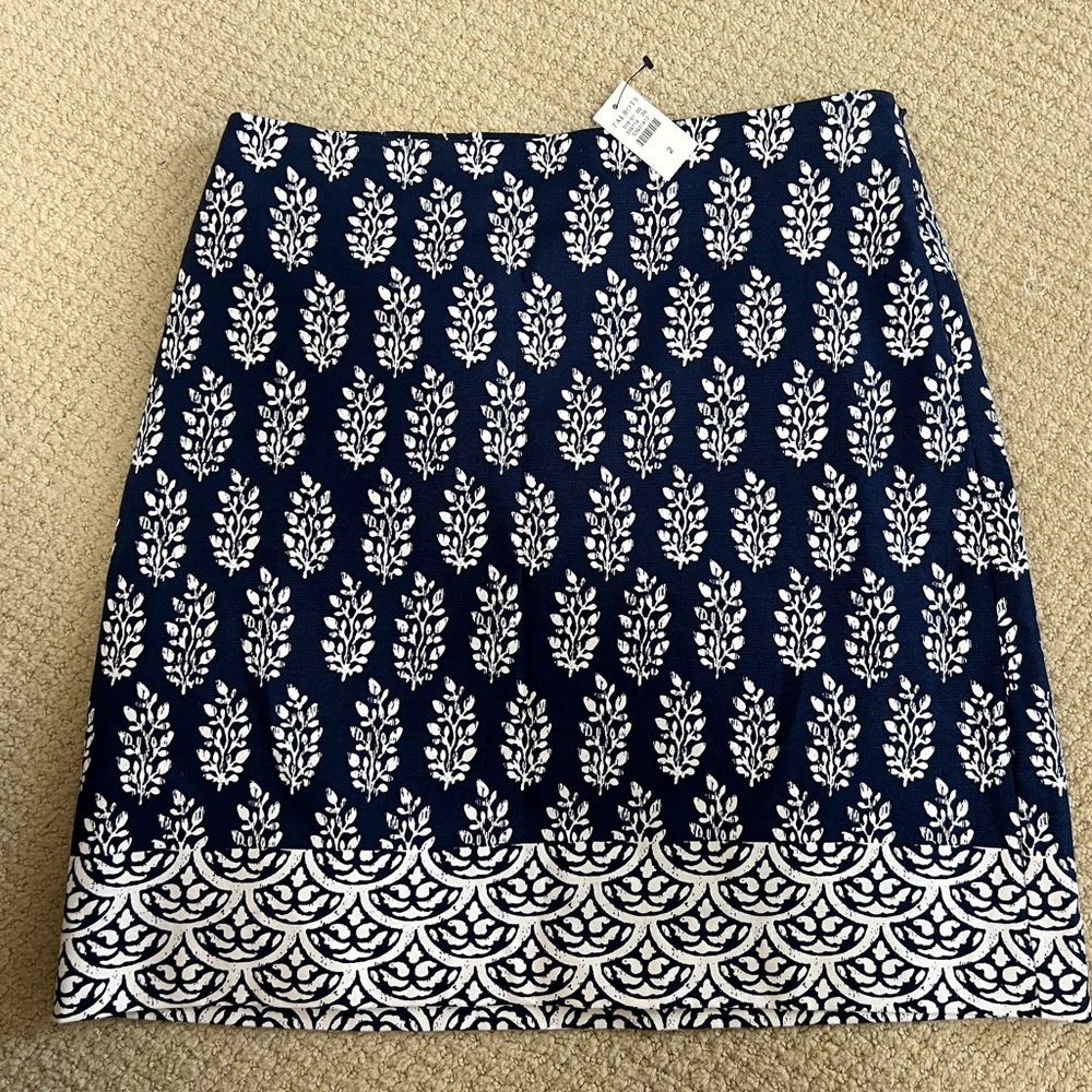NWT Talbots Navy and White Skirt